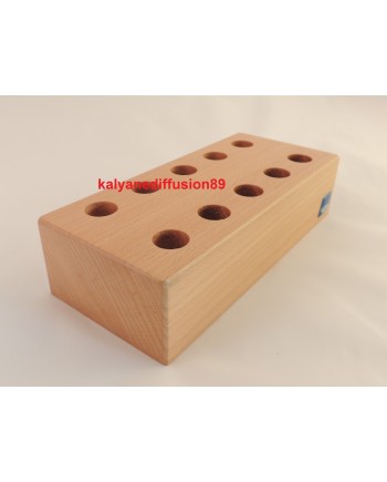 BECO – Support en bois pour pinces ou petits outils