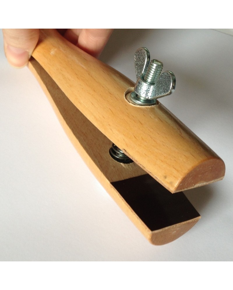 Étau à main en bois arrondi avec mors en cuir 160 mm