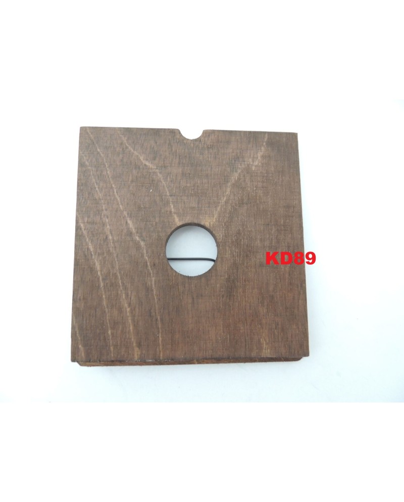 Fond | Trappe de coucou et son gong